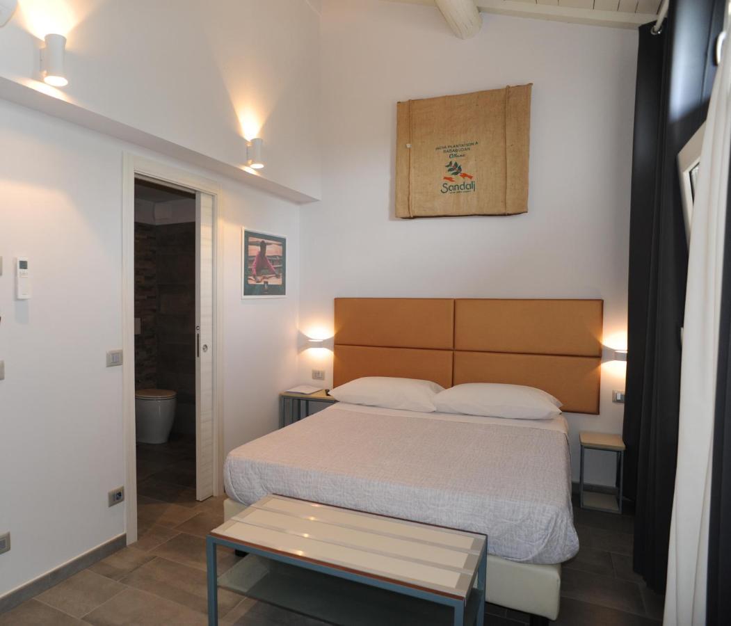 Tlcafe Hospitality Hotel San Secondo Parmense Kültér fotó