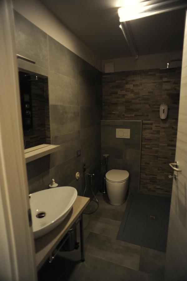 Tlcafe Hospitality Hotel San Secondo Parmense Kültér fotó
